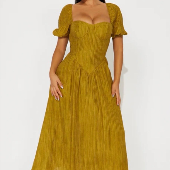 Elegant Olive Green Dress - Picture 2 of 6